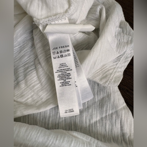 Smocked bright white Joe Fresh long sleeve cotton tshirt - Picture 5 of 7